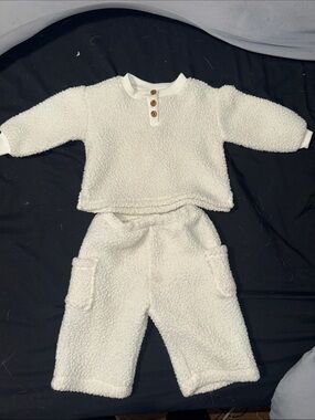 Old Navy Cream Sherpa Baby Jacket